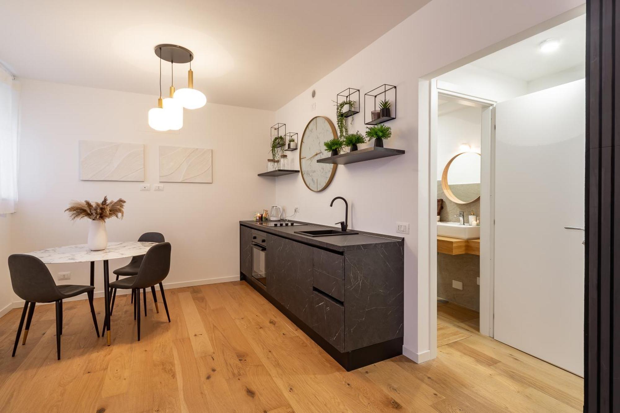 45Royal Stylish House Milan City Center Bagian luar foto